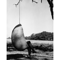 Hanging Egg 1959